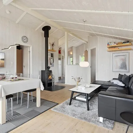 Holiday Home Sira - 350M From The Sea By Interhome *
